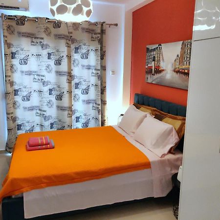 Luxury Studio In The Center Of Larissaアパートメント エクステリア 写真